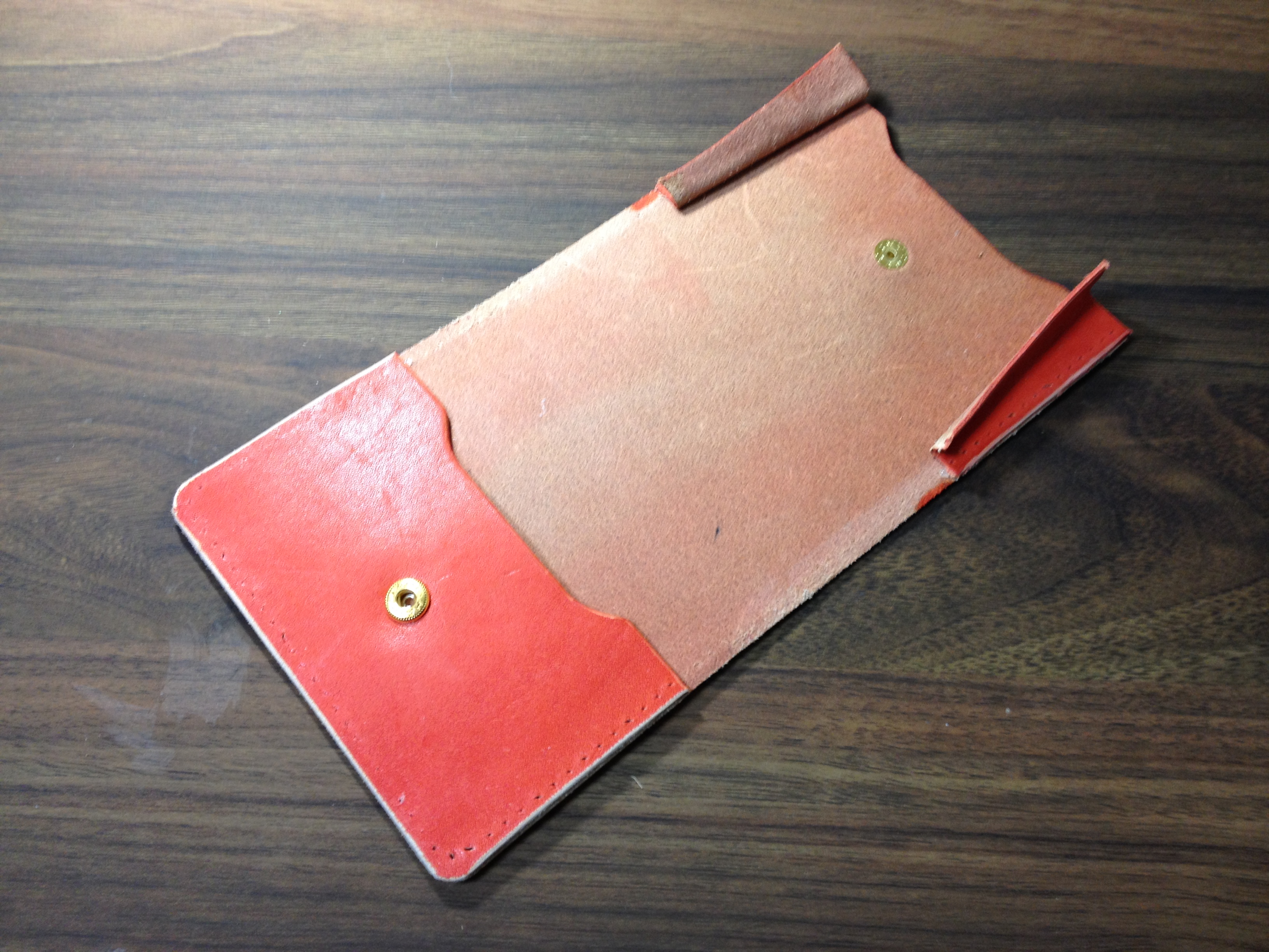 型紙無料 名刺も入るシンプルなカードケースの作り方レザークラフト