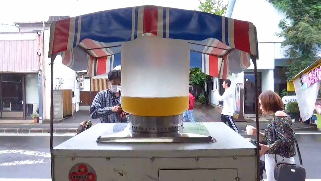 レトロ自販機。床屋さんサインポール等昭和の遺構 : 水徒然