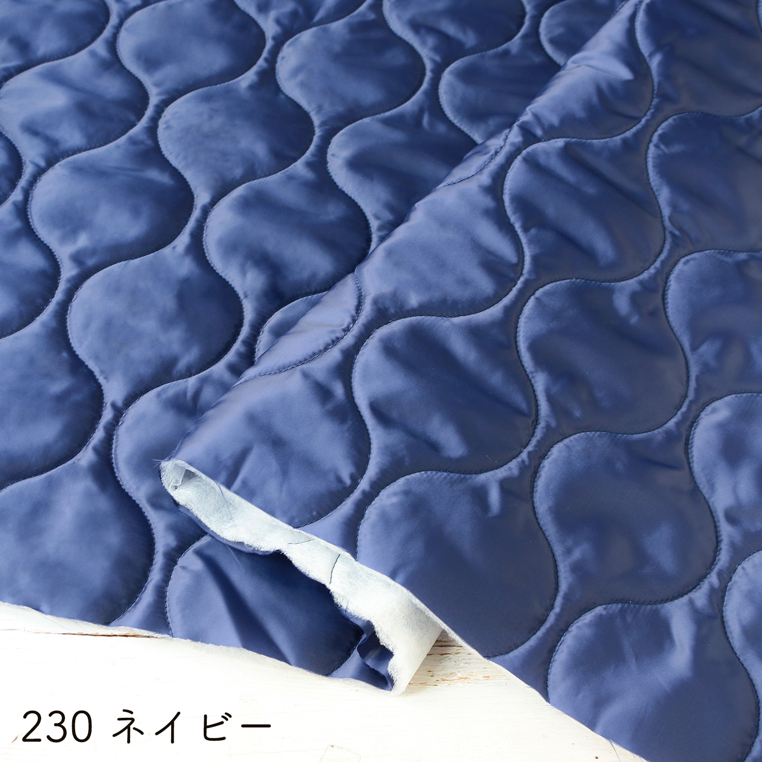 キルティング生地 星柄『デニム調星柄キルト』 - 手芸の丸十 オンラインショップ│生地・布・手芸用品の通販