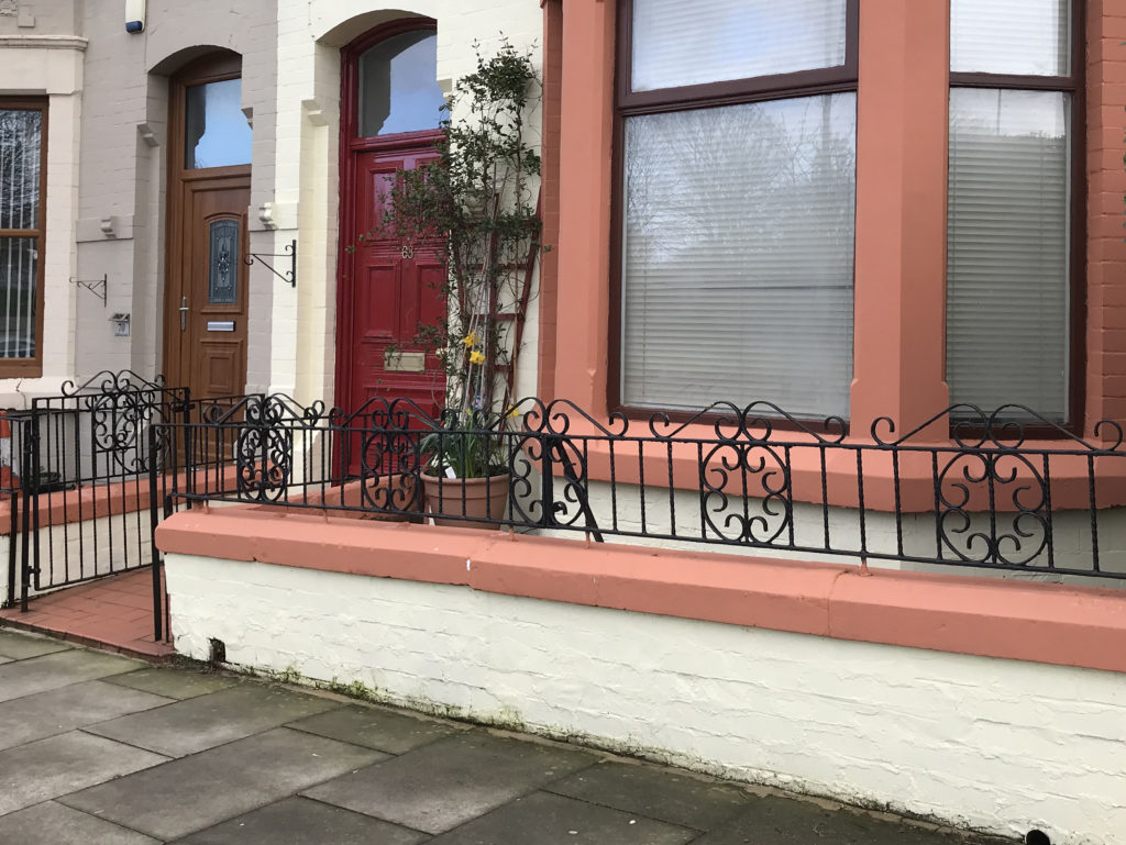 アイアンフェンス 柵 高さ76 連結セット 目隠し 敷地 境界 垣根 デコレーション DIY 簡単 施工 設置 英国 フランス クラシックヨーロピアン おしゃれ デザインフェンス 目隠し 庭 駐車場 ガーデニング 通路 アプローチ おしゃれ お庭をかわいく お家をかわいく フェンス