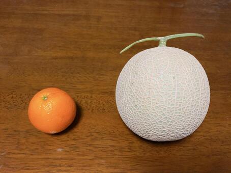 フリーイラストご飯や梅干しが入った丸い器のお弁当パブリックドメインQ：著作権フリー画像素材集