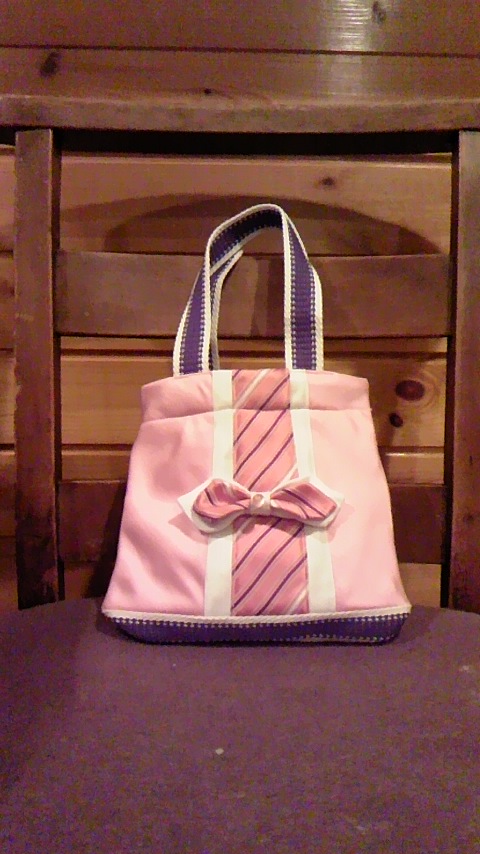 ネクタイでバッグ、記者も作ってみた毎日新聞