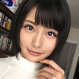 パンチラ誘惑お姉さん 里美ゆりあ｜エロ動画ぷにゅむにゅ｜PC版