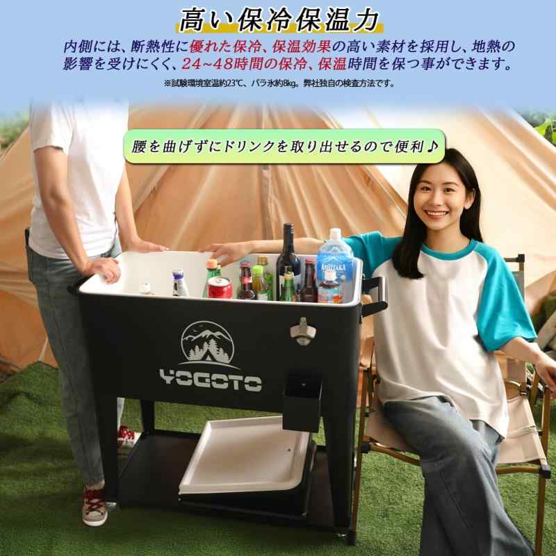 風のビーチフラグ、バナーモックアップ。白い織物のさまざまな形の広告背景、弓旗、または屋外用のディスプレイを備えた空白のスチール スタンド。ブランディングテンプレート。ベクター画像のリアルな3Dイラストのイラスト素材・ベクター Image 208113099