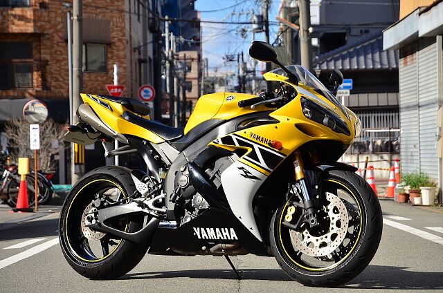 Yahoo!オークション -「yamaha インターカラー」 バイクウエア、装備オートバイ の落札相場・落札価格
