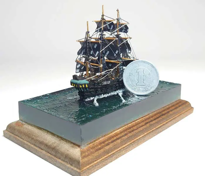 アイスの棒で船を作った男 : UK Style