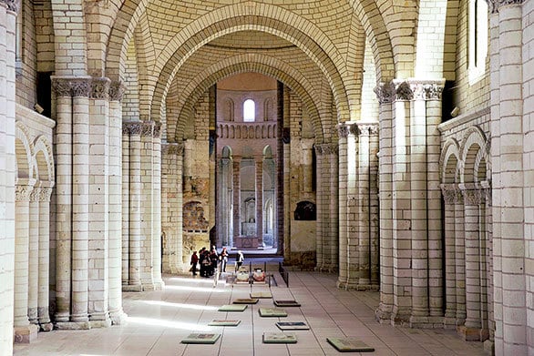 フォントヴロー・ラベイ フランスの美しい村– 世界の最も美しい村をめぐる