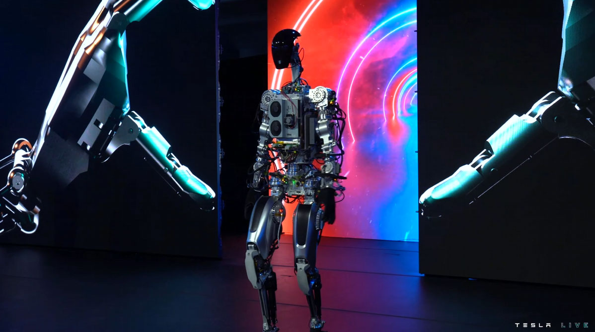 四足歩行ロボット10台がトラックを牽引！？ ボストン・ダイナミクスが開発中の「SpotMini」による動画が公開AXIS Webデザインの視点で、人間の可能性や創造性を伝えるメディア