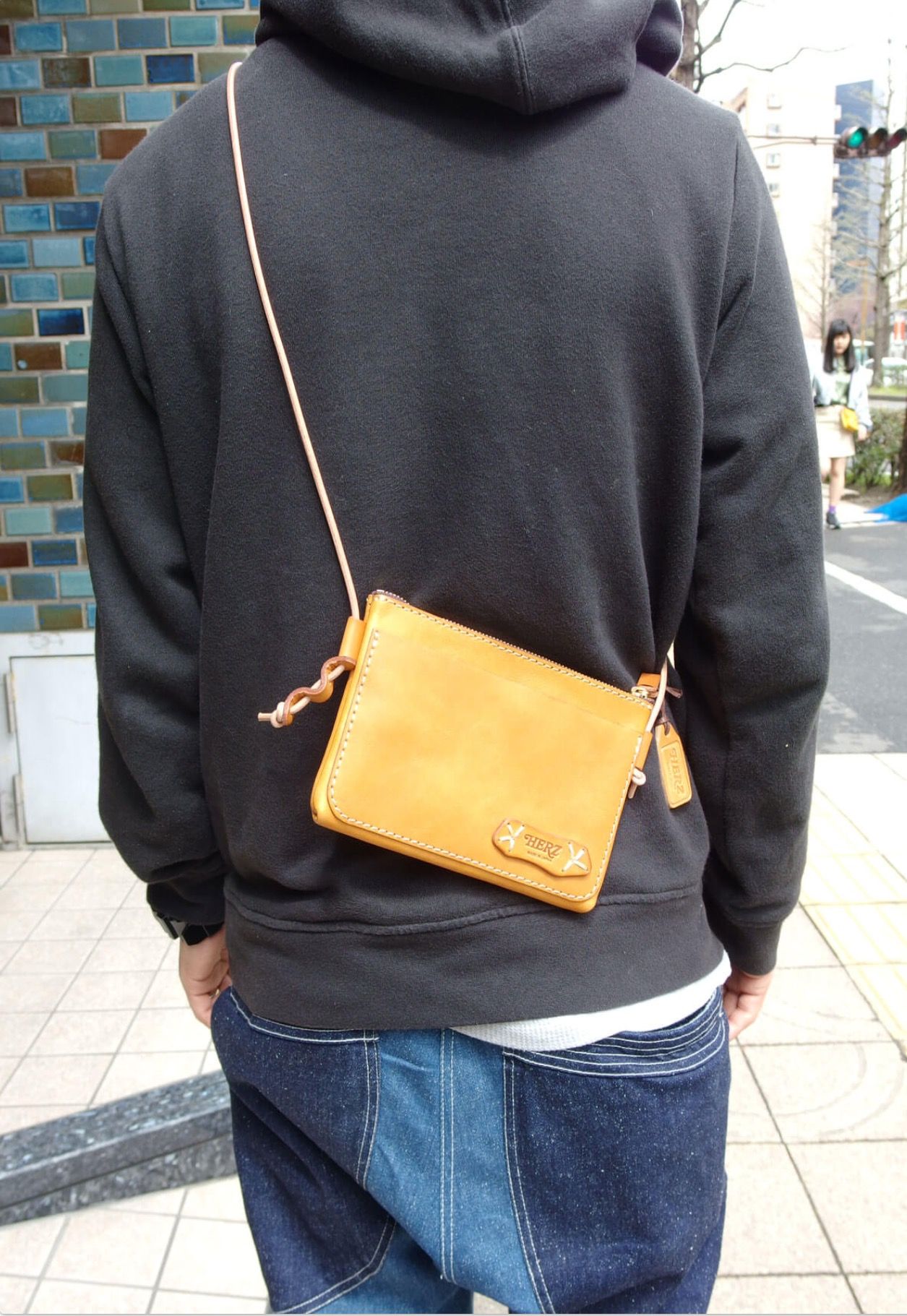 レザークラフト 内袋付きサコッシュ スマホ入れ型紙PDF販売 制作解説動画有り