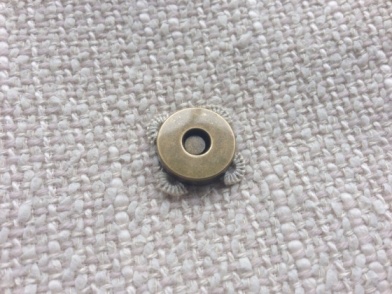 100均セリア マグネットホックでかばんをもっと便利に - ✳︎SweeTouring✳︎