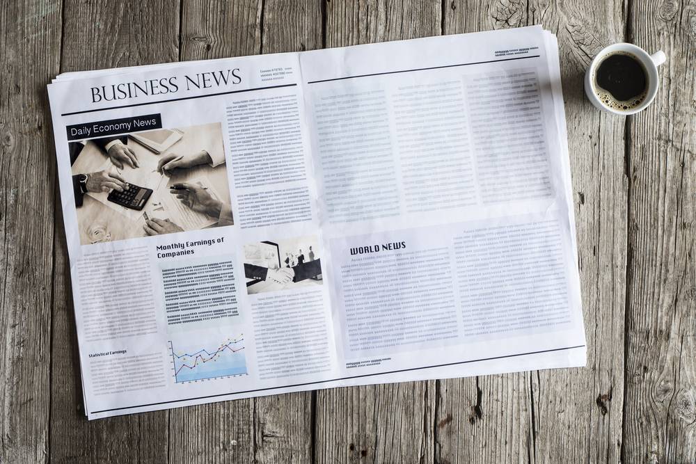 読んでみた おしゃれな英字新聞柄の包装紙は摩訶不思議な読みものだった？EnglishLab イングリッシュラボ ┃レアジョブ英会話が発信する英語サイト