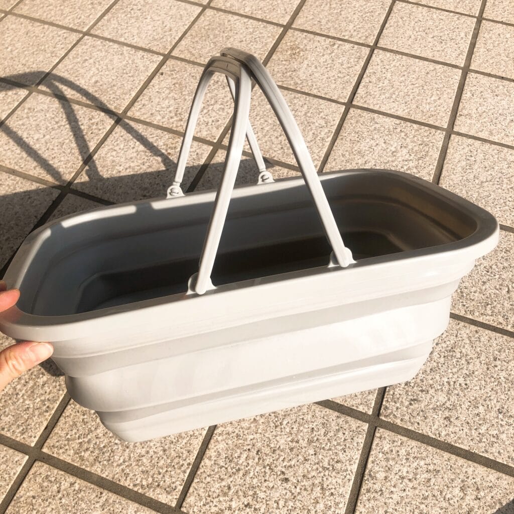 スタンダードプロダクツの折りたためる水草のカゴ シーグラスマルチバスケットがオシャレ