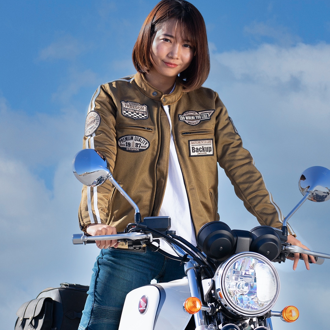 レディース ジャケット 通販 ライダースジャケット アウター おしゃれ バイクジャケット 春 秋 冬 きれいめ 大人 スタイリッシュ PU ミドル丈ブルゾン 上着 防寒 防風 長袖 あったか かわいい シンプル 細見え カジュアル かっこいい -BACKYARD FAMILY - プレゼント