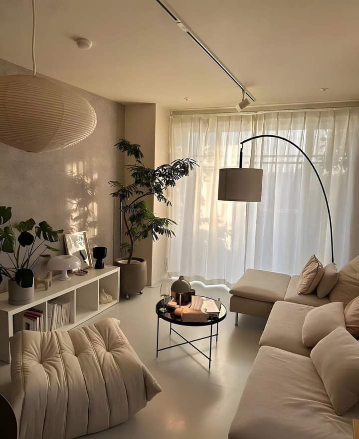 IKEAソファのある部屋』ゆったりとしたソファはIKEAのSÖDERHAMN ソーデルハムン 。モジュール式なのでスペースやライフスタイルによって自由に組み合わせができるのも魅力。29万枚以上のikeaの実例を参考にしてみてください⁠.⁣⠀﻿⁠ Photo:sirotan RoomNo.825487