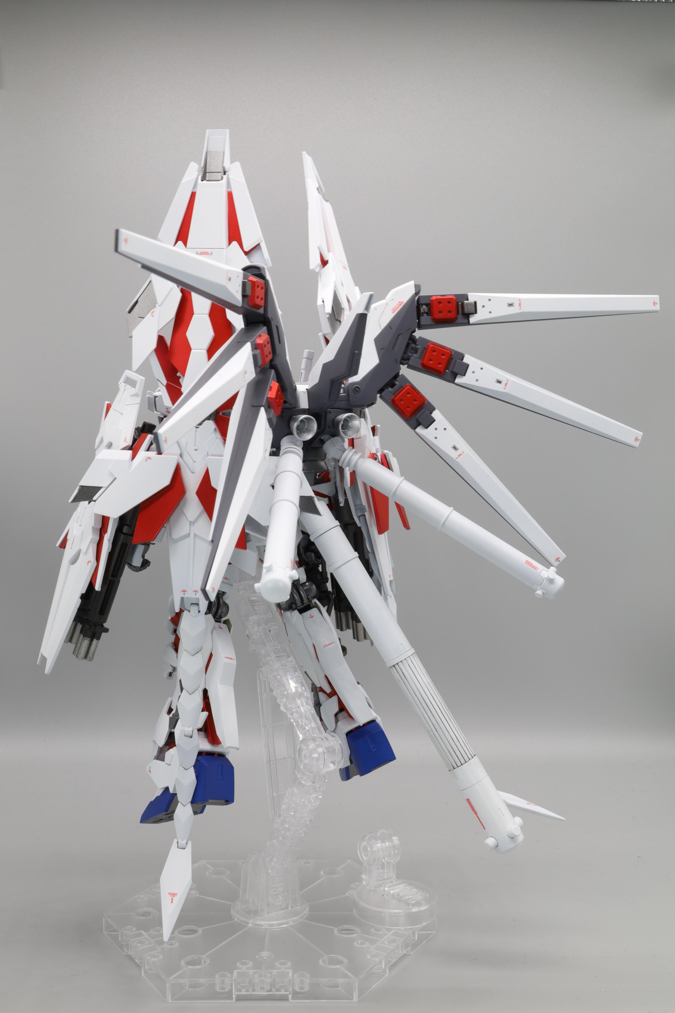 大迫力のファンネルソードエフェクトが付属！RX-93ff νガンダム用オプションパーツセットがROBOT魂でフィギュア化！電撃ホビーウェブ