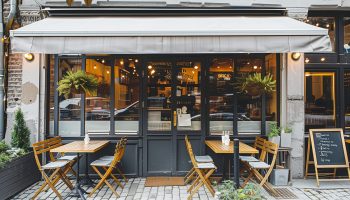 フリー素材喫茶店 3枚背景イラストみんちりえ