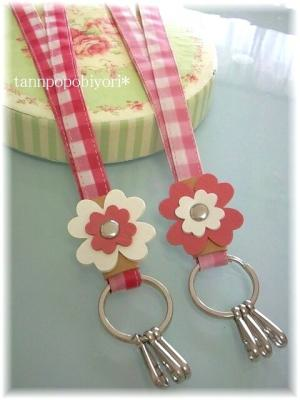 DIY☆ちょ～～簡単！便利グッズがあっという間にできちゃう！ネックストラップの作り方 neck strap - YouTube