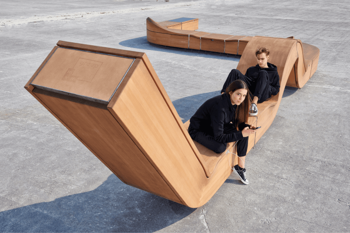 London Festival of Architecture」 大胆で想像力豊かなパブリックベンチを公開AXIS Webデザイン の視点で、人間の可能性や創造性を伝えるメディア