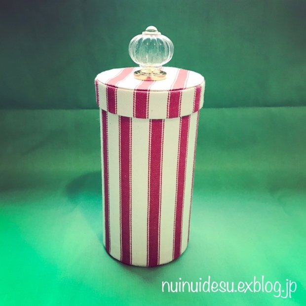空き箱リメイク チップスターの箱をデコレーションしてみました