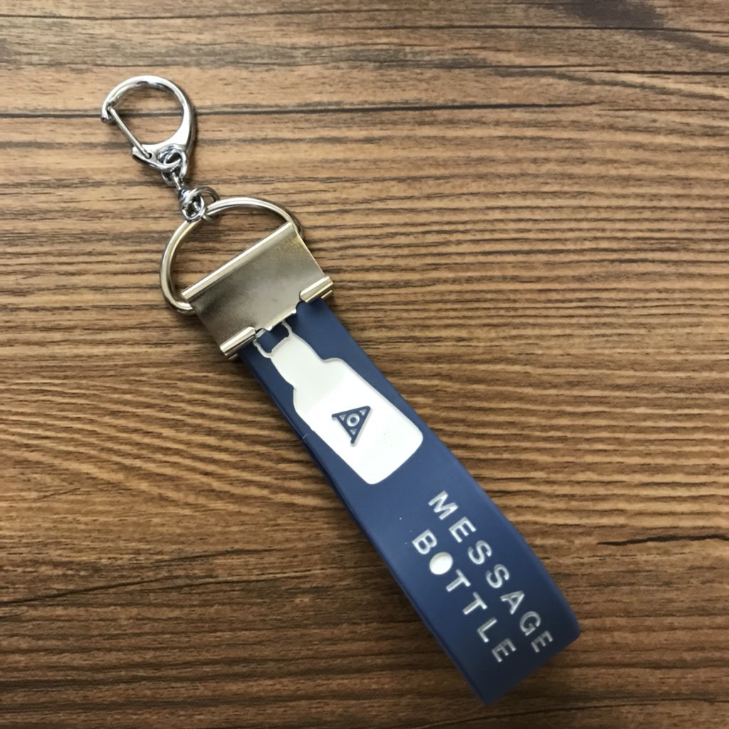 仲間との クラスが変わっても友達♡一致団結！クラスでお揃いラバーバンドを作ろう！ 思い出RUBBERBAND.JP