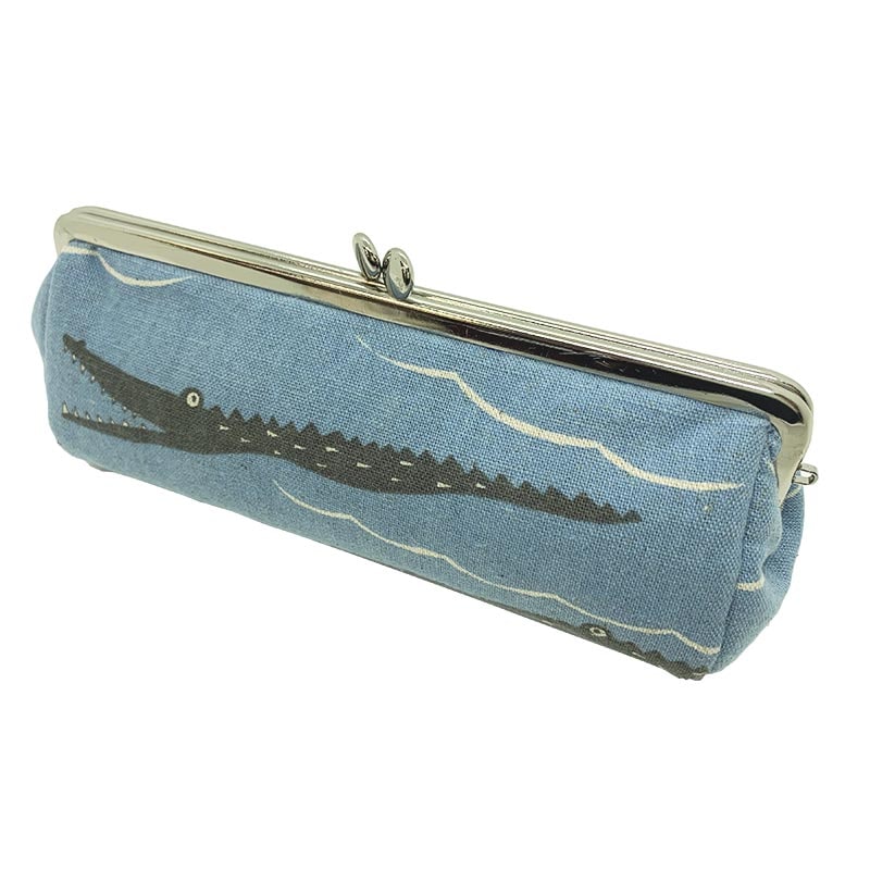 DIY☆超スリム！裏地無し！端処理なし！余った生地で作れちゃう簡単可愛いペンケースの作り方