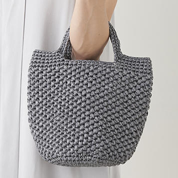 コットン糸 モチーフ編みの巾着トート トートバッグモチーフつなぎ かぎ針編み 編み物iichi日々の暮らしを心地よくするハンドメイドやアンティークのマーケットプレイス