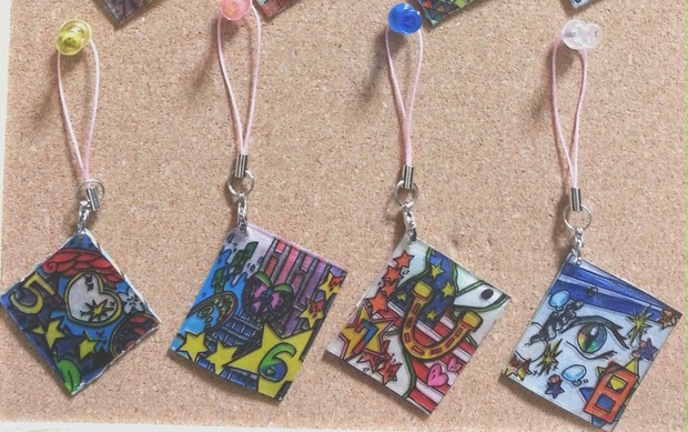 プラバン焼いてみました。百均に売ってるプラバンの使い方を紹介します♪きままにつくろぐ