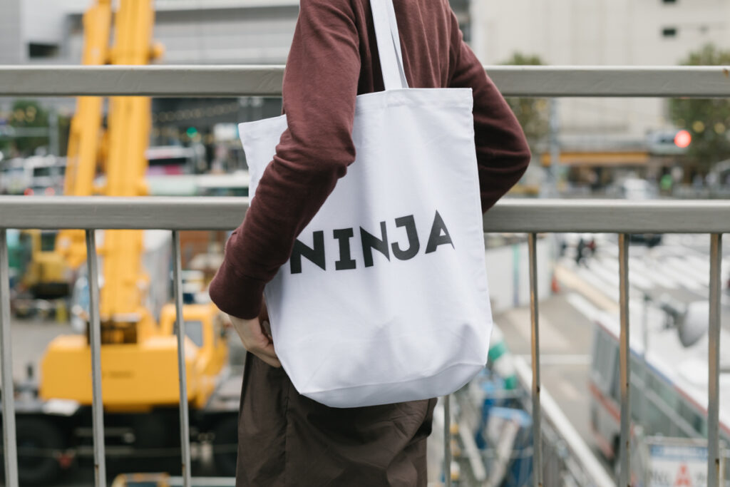 オリジナルトートバッグ・エコバッグ印刷を小ロットからTシャツ・雑貨もプリント可能 グッズコンシェルオンデマンド