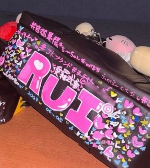 スクバ スクールバッグ JKデコ 落書き JKのスクバ落書き事情を発表♡可愛くデコ