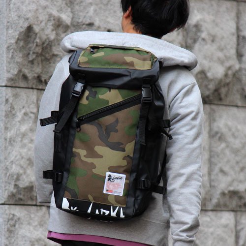 agnes b. アニエス ベー トカゲロゴ ショルダーバッグ リュック - メルカリ