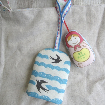 手作り猫ぬいぐるみキーホルダー - ショップ Chai Mao Handmade キーホルダー・キーケース - Pinkoi