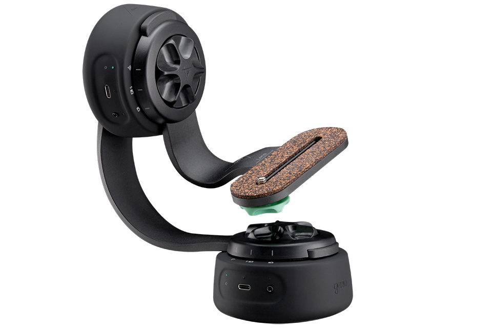 カメラをヌルヌル動かせる「Capsule360」--パン、チルト、スライド、ドリーに対応 - CNET Japan