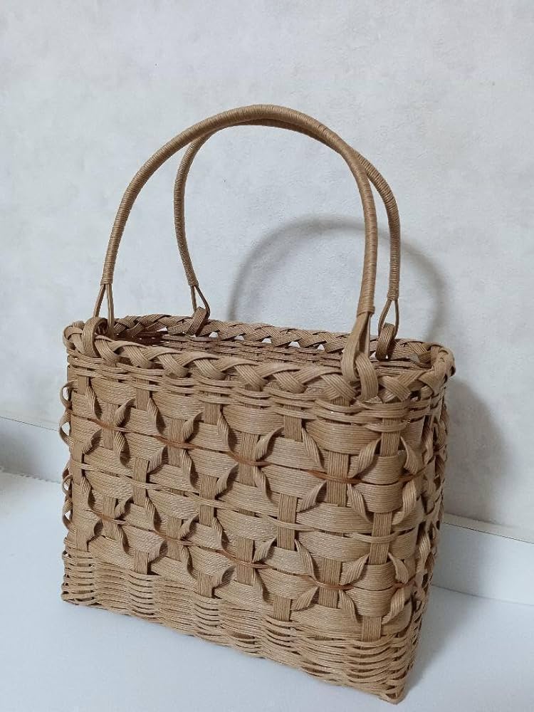 かわいいクラフトカゴの魅力と作り方