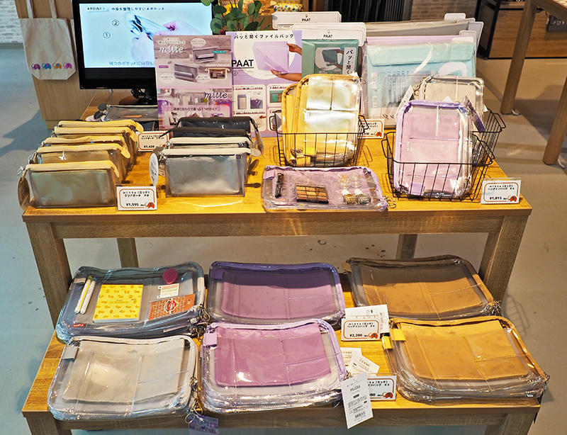 文具店をディープに掘り下げる！日本橋三越本店「STATIONERY STATION」の魅力に迫る『趣味の文具箱』2022年4月号vol.61「ステーショナリーステーション誕生」2022 3 15発売株式会社ヘリテージのプレスリリース