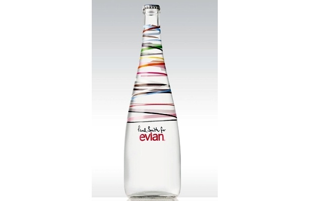 神戸ポートタワーの イメージで作った ペットボトルが めちゃくちゃ可愛い！！！ 硬い素材なので 肩こりにも良いそうな笑神戸ポートタワーオシャレなデザインペットボトル