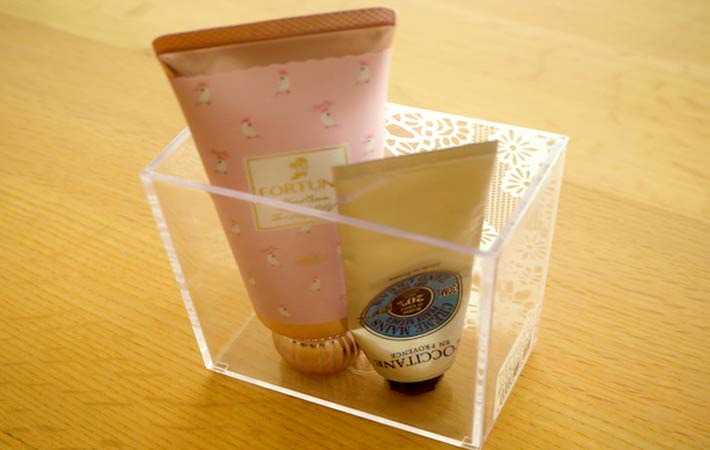 片面クリアで中身が見える『Wファスナーケース』が3サイズで新登場☆ - motto推し推し活推しグッズ缶バッチ缶バッチカバー痛バッグ痛バUVSeriaオタ活