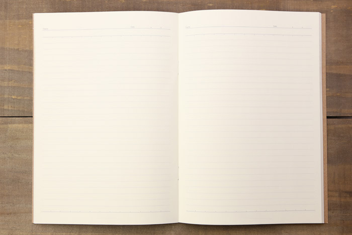 白紙の方眼紙ノート 写真素材6457859- フォトライブラリ