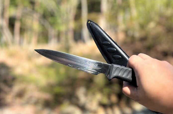 神ソロキャンパー「ヒロシ」が愛用するナイフを入手してキャンプで使ってみた。 MAE CAMP- エキスパート - Yahoo!ニュース