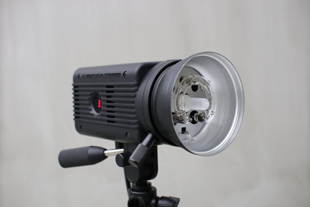 富士フイルムのカメラで使えるおすすめのストロボをまとめて比較したよ！Photo noteフォトノート