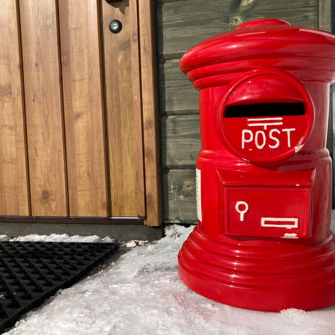 Vol.８０６ 昭和レトロな赤い丸型ポストが佇む街角〜前編〜まろん通信