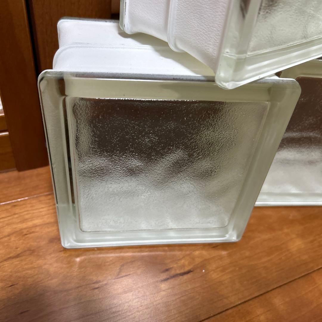 送料無料 モダンスタイルガラス花瓶 スクエア フラワーベース モダン ガラス ブロック ブロック状 アンティーク調 アンティーク レトロ調ビンテージ ビンテージ風 かびん クリア 透明 インテリア おしゃれ ゴージャス フラワーベース 花瓶 ガラス スクエア 大きな