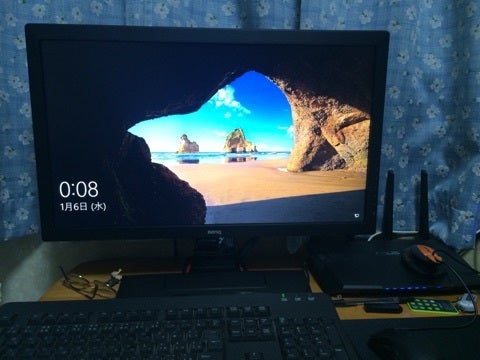 故障？パソコンが突然赤い画面に！モニター・ディスプレイが赤くなる原因と対処法を解説パソコン博士の知恵袋