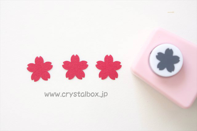 折り紙で楽しむフラワーアートの世界