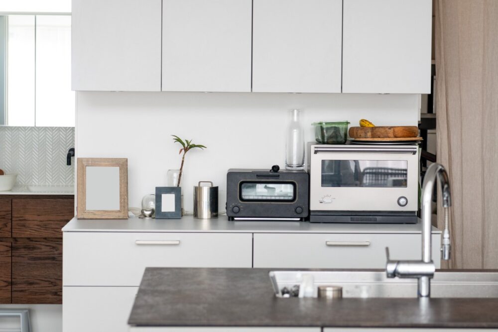 キッチン家電の置き場がない問題はわける収納で解決！収納時の注意点もご紹介TRANKROOM MAG