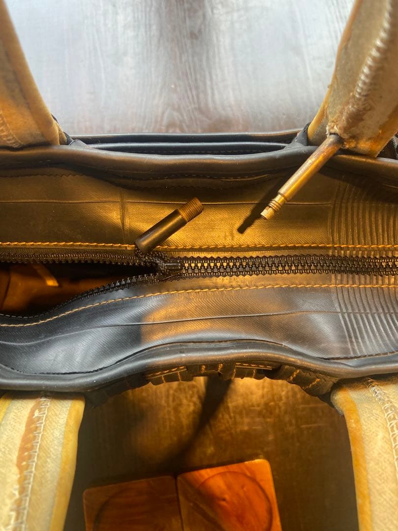 エコでクール！『仮面ライダー555』より廃タイヤをリサイクルしたバッグシリーズ仮面ライダーWEB公式東映