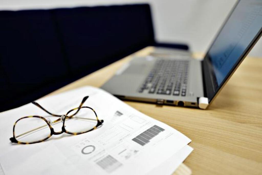 設計士」の165万点のロイヤリティフリー画像、写真素材、絵Shutterstock