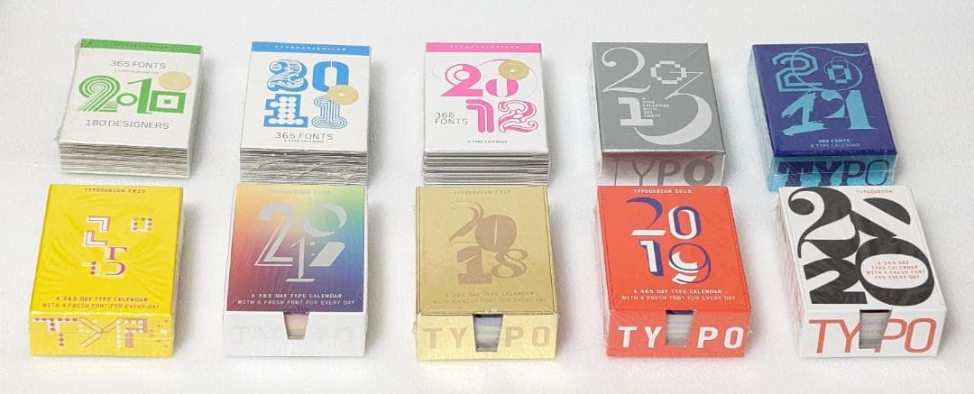日めくりカレンダー界で1番オシャレなやつ❕ 365種類のフォントが日めくりでデザインされてるの 🤸🏻‍♂️💫めくった後壁に貼りたい🦫💞
