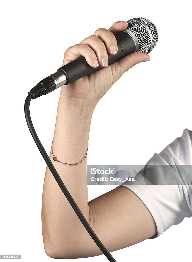 31 マイク 持つ 手 男性 スーツ High Res Illustrations - Getty Images