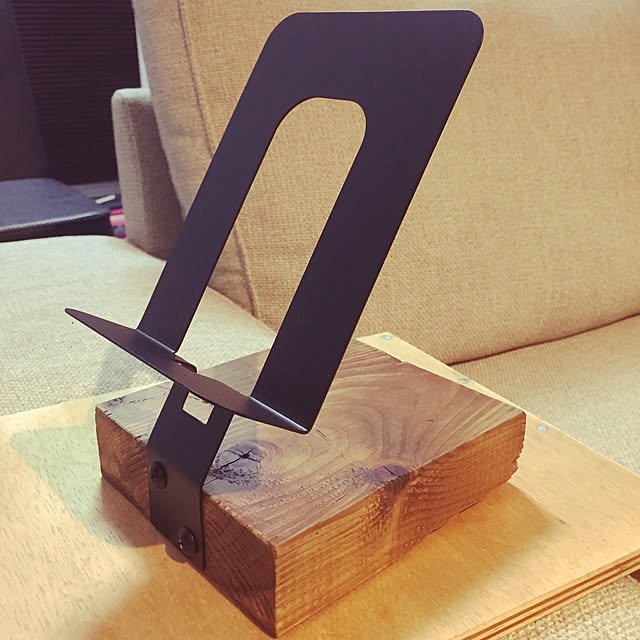 仕切るだけじゃない！おうちがスッキリ片付く ダイソー ブックエンド活用術 - レタスクラブ