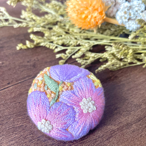 第7回はなのわマルシェ 出店者様のご紹介です♪ 店舗名：jouet@jouet_bonjour出店日：10月11日・12日 出店場所：5番お店からのコメント： インド刺繍リボン販売とハンドメイド雑貨浜名湖ガーデンパーク浜松hamamatsuイベントはなのわマルシェマルシェ